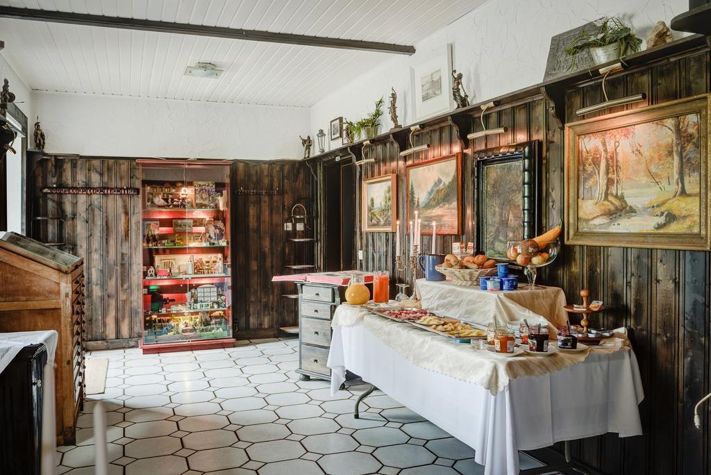 Hotel Weisse Muehle Breitenworbis エクステリア 写真